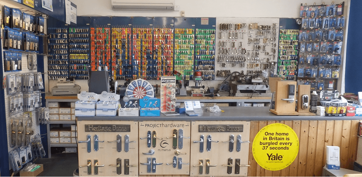 CPW locksmith equipment for key cutting and duplication